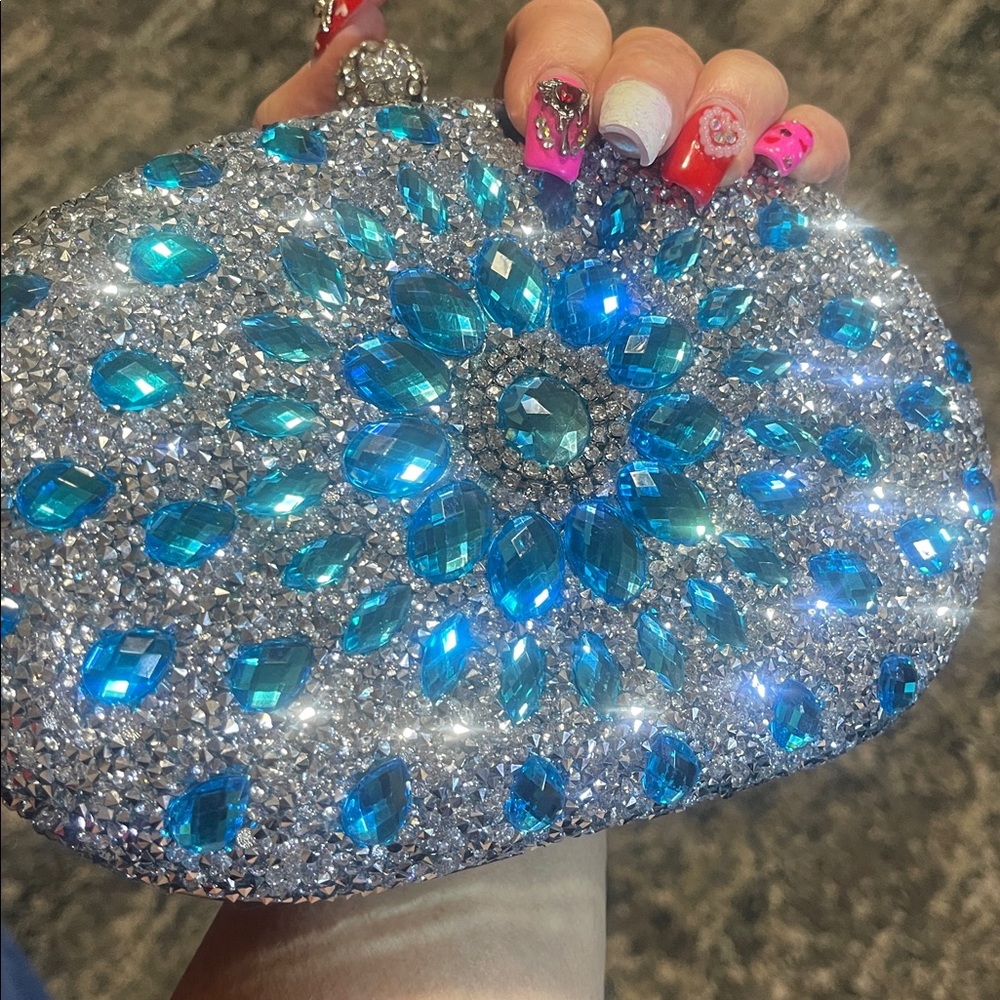 Sparkling Blue and Silver rhinestone embellished Clutch - Picture 8 of 9